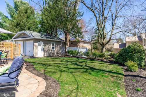 658 Greenman Rd, Haddonfield NJ 08033-2720 exterior