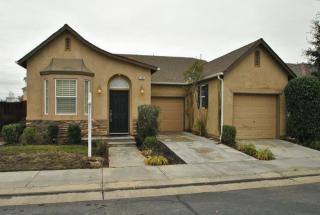 1995 Glen Alva Ln, Clovis, CA 93619-2866