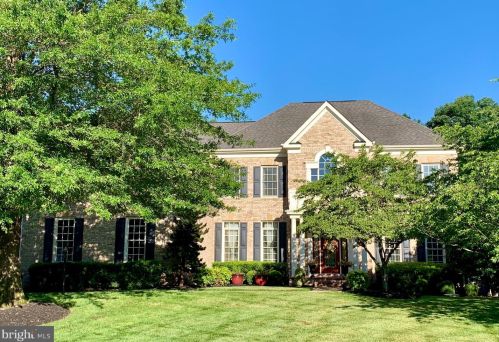 5958 Cody Spring Pl, Haymarket, VA 20169-2690