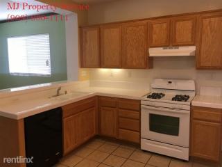 4504 Bella Ct, Riverside CA  92501-1786 exterior