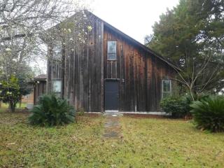 303 Coleman Dr, Hahira, GA 31632-1501