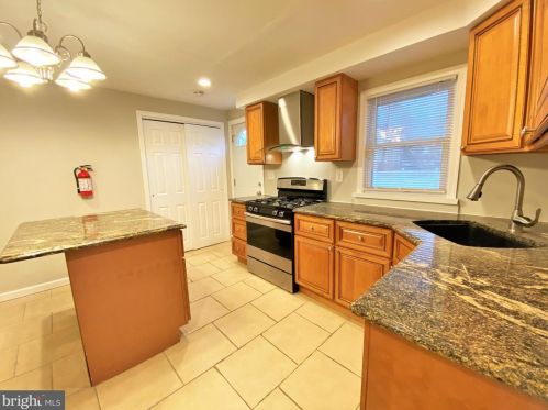 1744 Gross Ave, Camden NJ 08110-2702 exterior