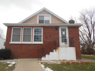 960 Wilson Dr, Kankakee, IL 60901-2257