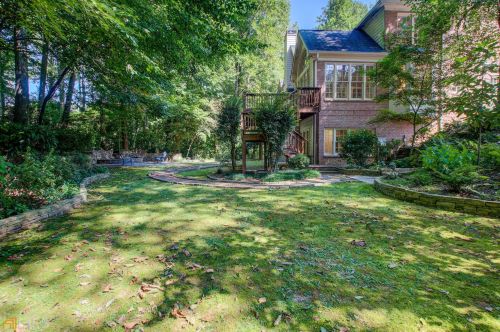 854 Carlton Rdg, Atlanta GA  30342-4340 exterior