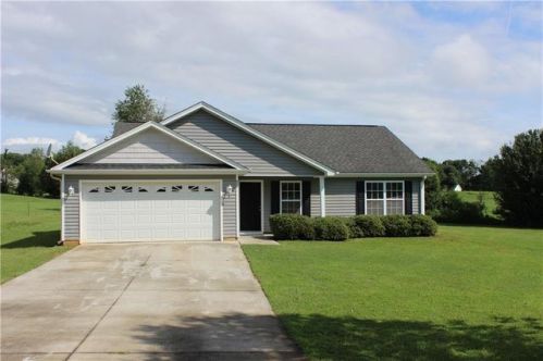 111 Wild Turkey Rd, Williamston, SC 29697-8910