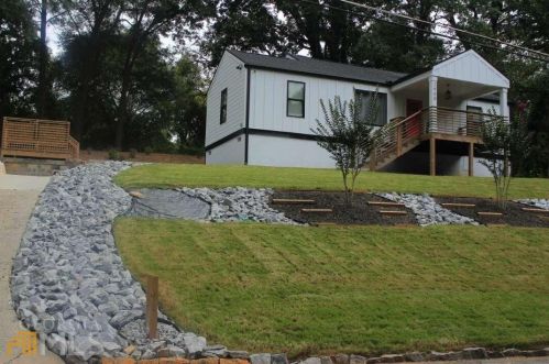 2900 Akron St, Atlanta GA  30344-3729 exterior