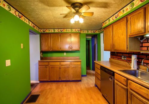 4451 Emerald Ave, Cincinnati OH exterior