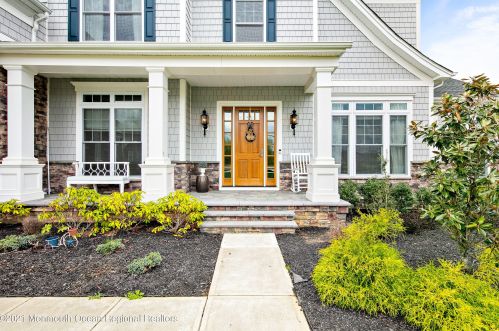 226 Sunnyside Rd, Lincroft, NJ 07738-1109
