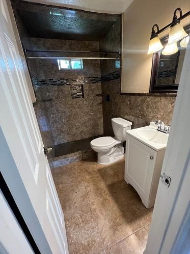 11787 Stonehedge Dr, Conroe TX  77303-5149 exterior