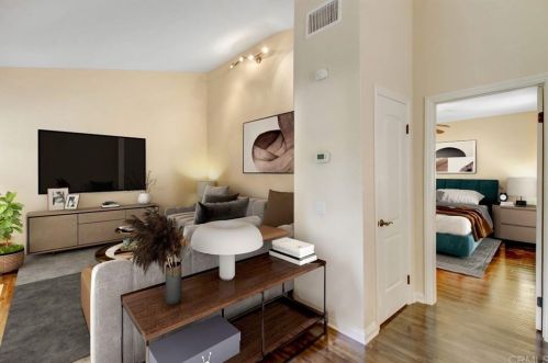500 Sea Cliff Way, Oceanside, CA