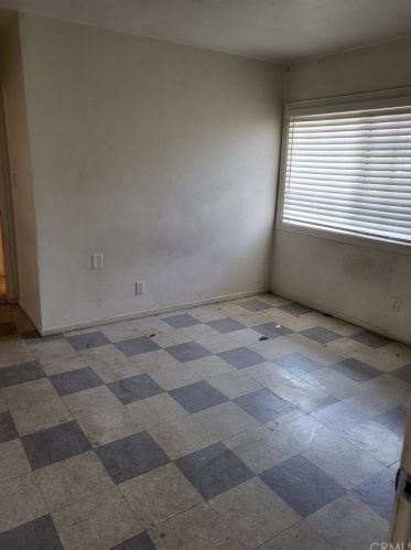 245 Broadbent Dr, Riverside CA  92507-4741 exterior