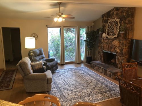 2105 Quebec Ct, Modesto, CA 95356-0721