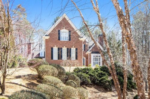 240 Rose Ridge Ct, Holly Springs, GA 30115-2710