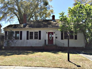 541 Columbus Dr, Savannah, GA 31405-4306