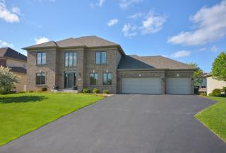 650 Carver Bluffs Pkwy, Carver, MN 55315-9516