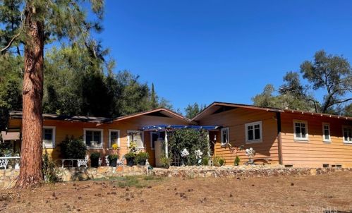 33225 Couser Canyon Rd, Valley Center, CA 92082-3005