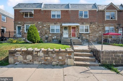 2733 Lardner St, Philadelphia, PA 19149-3515