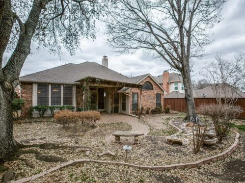 106 Lake Forest Ct, Garland, TX 75044-4221