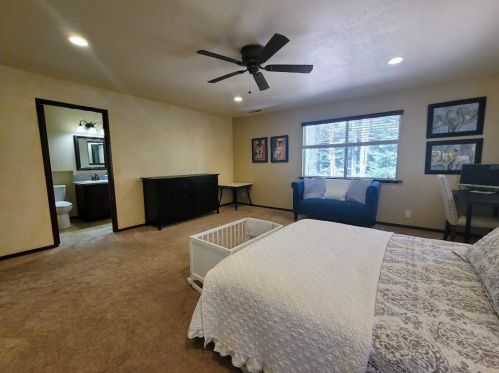 10792 Heather Rd, Truckee CA  96161-2502 exterior