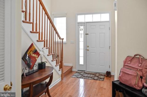 64 Jackson Ave, Princeton, NJ 08540-1673