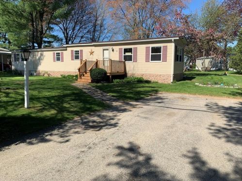 11 Milton Ln, Coventry, RI 02816-4008
