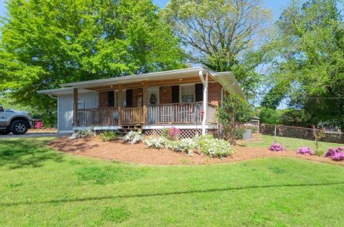 639 San Fernando Dr, Smyrna, GA 30080-1435