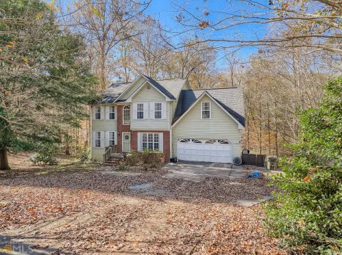 5363 Forest Dr, Loganville, GA 30052-3473