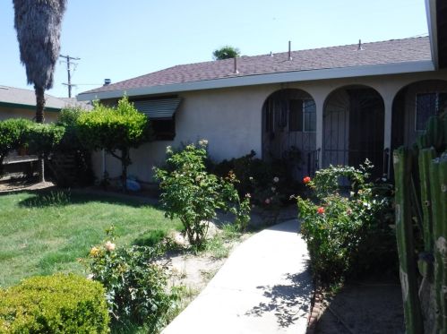 2200 Loyola Way, Turlock, CA 95382-1835