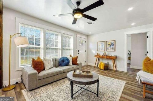175 Hyacinth Ave, Atlanta GA  30314-1215 exterior