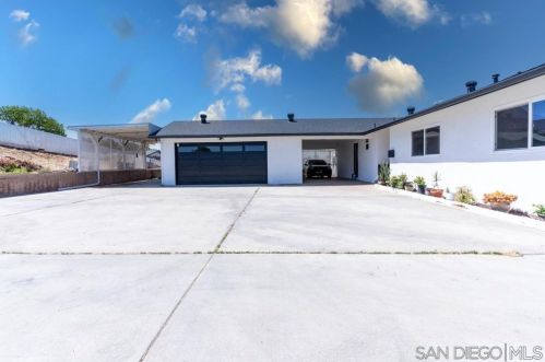 7939 Shalamar Dr, El Cajon, CA 92021-3624
