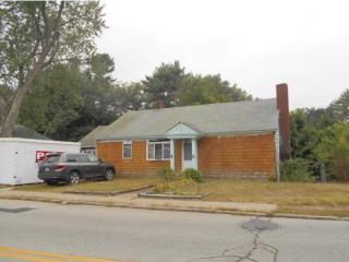 14 Blue Hill Ave, Nashua, NH 03064-1341
