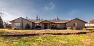 15506 Monreal Rd, Madera, CA 93636-8211