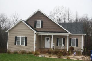 109 Vista Ct, Rustburg, VA 24588-2719