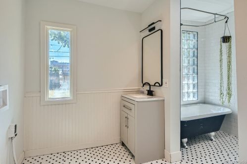 1046 Kalamath St, Denver CO  80204-3949 exterior