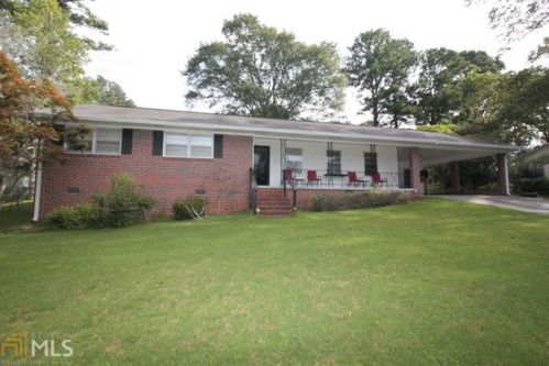 132 Chilton Cres, Lagrange, GA 30240-1106