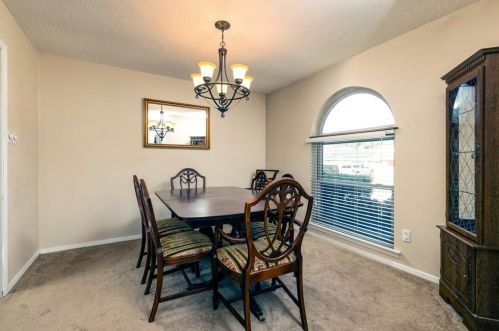 6504 Victoria Ave, Fort Worth TX  76180-8048 exterior