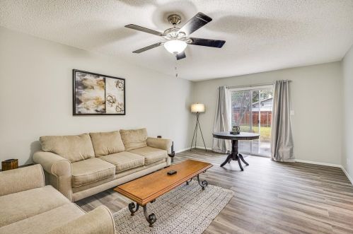 3007 Boxdale Dr, Austin, TX 78757-8014