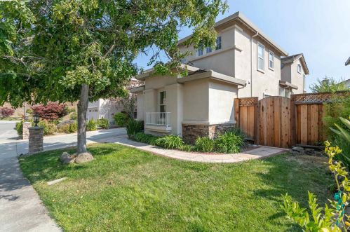 7787 Coolidge Ct, Hayward, CA 94552-5244