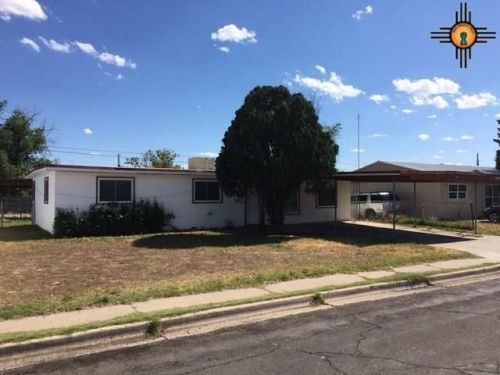 1009 Mackenzie Dr, Hobbs, NM 88240-4824