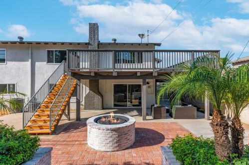 5250 Gerda Dr, Anaheim CA  92807-3133 exterior