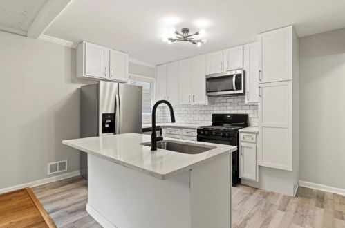 2364 Lilla Cir, Atlanta GA  30310-1043 exterior