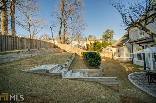 2382 Ewing Dr, Atlanta GA  30319-3930 exterior
