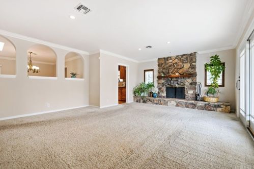 2440 Glenoaks Ave, Anaheim CA 92801-3225 exterior