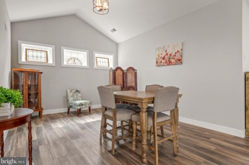 412 Constitution Dr, Ephrata PA  17522 exterior