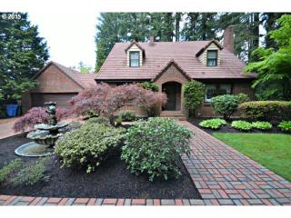 4715 River Dr, Portland OR  97267-6807 exterior