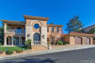 3644 Westfall Dr, Van Nuys, CA 91436-4154