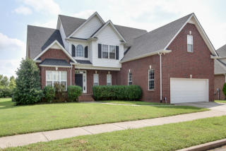2118 Gold Valley Dr, Murfreesboro, TN 37130-8422