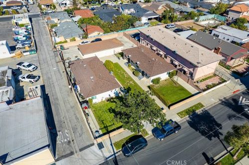 8015 1st St, Paramount, CA 90723-3401