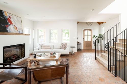 2957 Logan St, Englewood CO  80113-1635 exterior