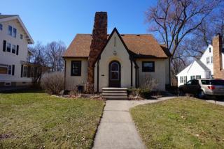 319 Manitou St, Waterford, MN 55057-1512